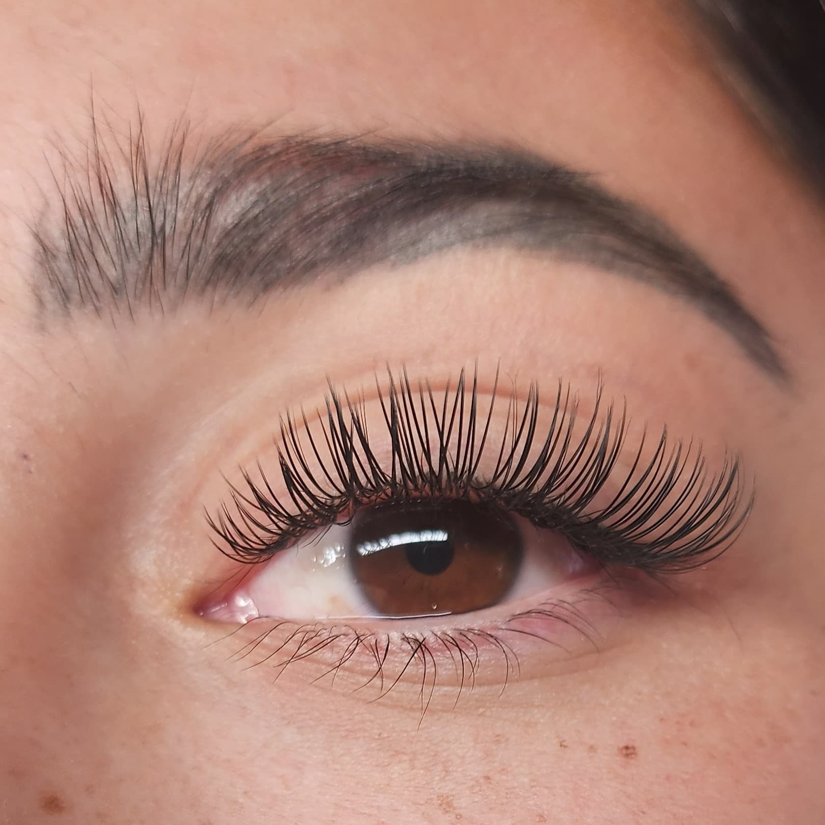 Classic Eyelash extensions in Melbourne by Diamond Eyelash Extensions